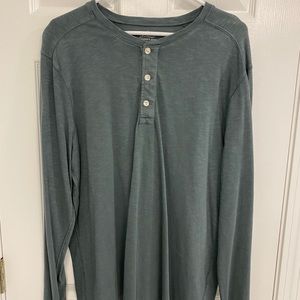 J. Crew Garment Died Henley Men’s Size Large